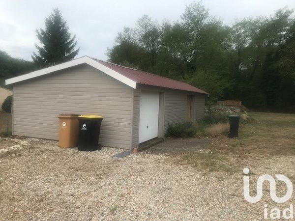 Maison 5 pièces de 100 m² à Galgon (33133)