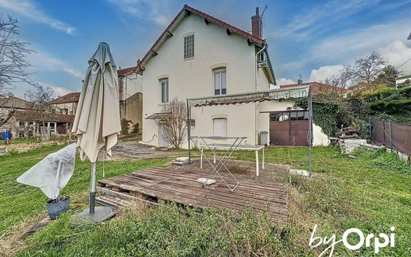Maison à vendre    4 pièces • 83,01 m2 Montluçon