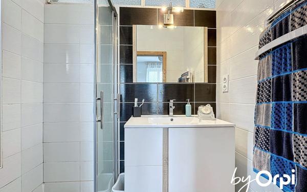 Maison à vendre    4 pièces • 83,01 m2 Montluçon