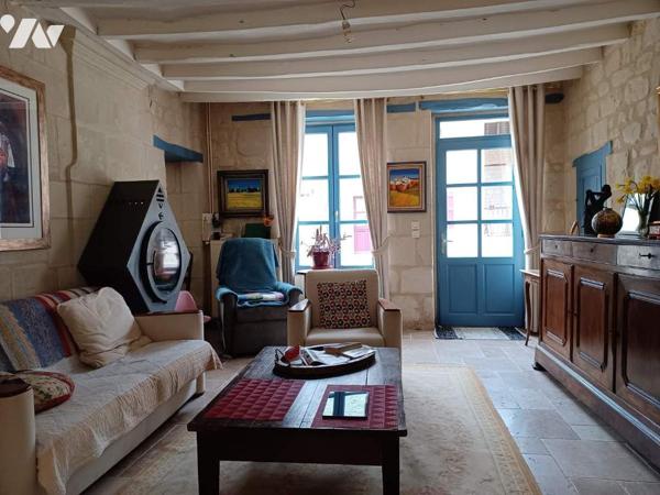 Ensemble de maisons anciennes