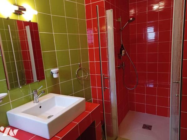 Ensemble de maisons anciennes