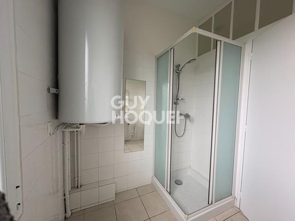 Maison à louer à Juvigny - 4 pièces, 3 chambres