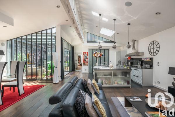 Maison à vendre 6 pièces 230 m² Grenoble