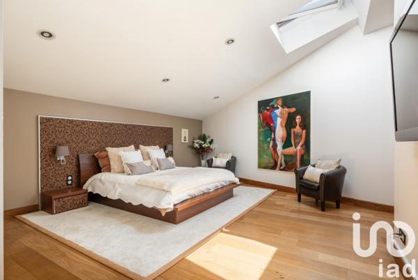 Maison à vendre 6 pièces 230 m² Grenoble