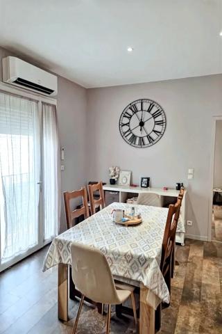 Maison 9 pièces - 305 m² Exclusivité efficity