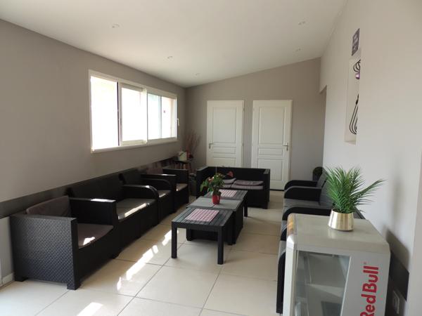 Maison 9 pièces - 305 m² Exclusivité efficity