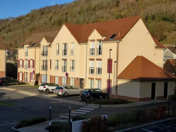 Appartement à louer 2 pièces 40.1m²