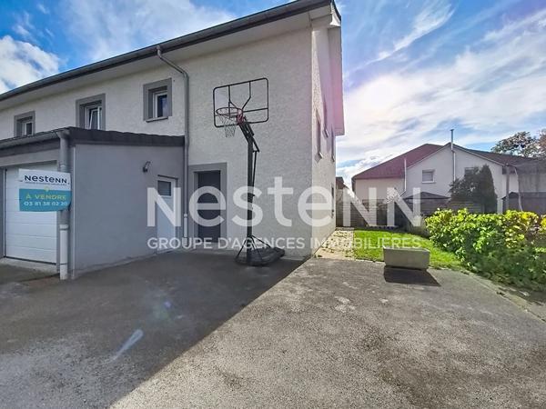 EXCLUSIVITE A DOUBS - Superbe maison accolée contemporaine de 154 m² avec 6 chambres et de belles prestations !