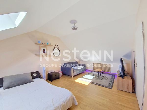 EXCLUSIVITE A DOUBS - Superbe maison accolée contemporaine de 154 m² avec 6 chambres et de belles prestations !