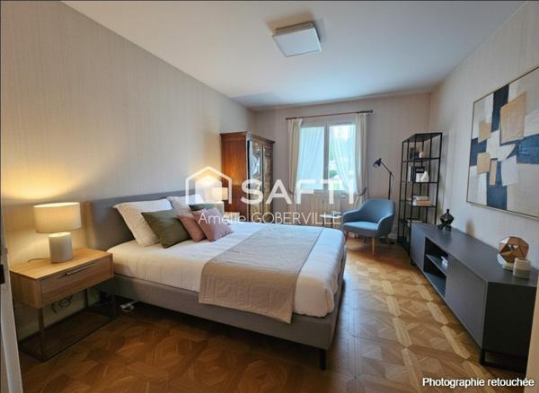 Maison de 157 m² pleine de charme dans un cadre verdoyant et paisible à Léognan - 4 chambres - Grande pièce de vie - Sous sol de plus de  100m²