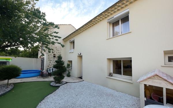 Maison à vendre    3 pièces •  Sorgues