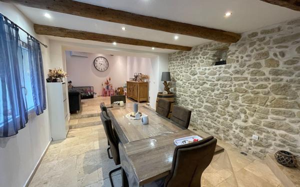 Maison à vendre    3 pièces •  Sorgues