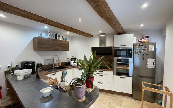 Maison à vendre    3 pièces •  Sorgues