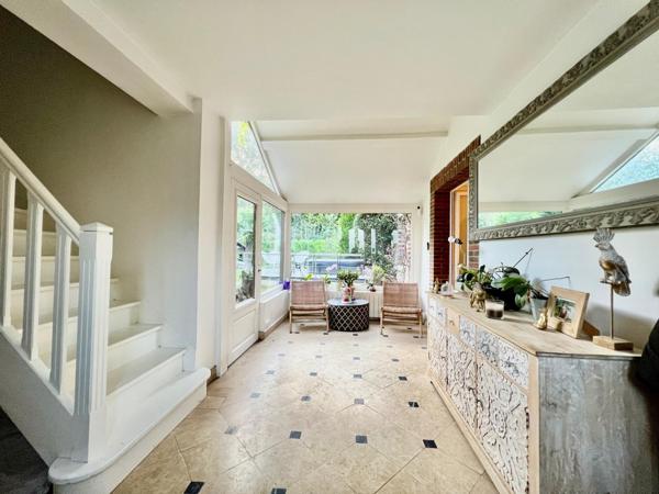 Maison à Paron, 89100 - 9 pièces 367m²