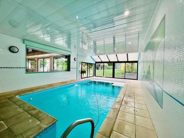 Maison à Paron, 89100 - 9 pièces 367m²