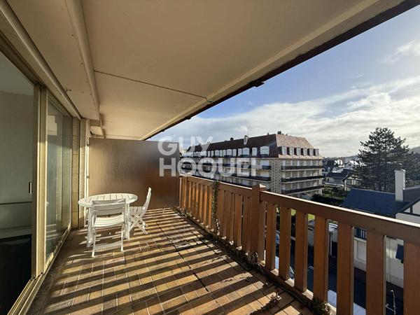 STUDIO avec TERRASSE - DEAUVILLE PLAGE