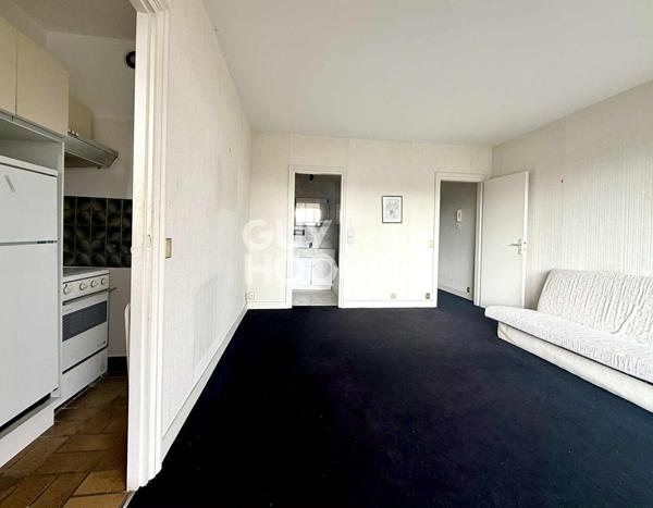 STUDIO avec TERRASSE - DEAUVILLE PLAGE