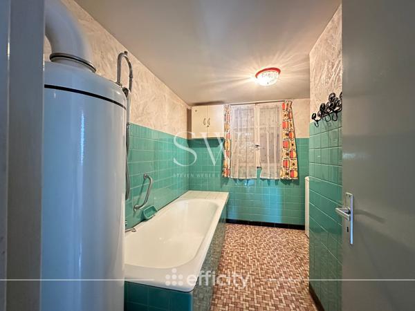 Maison
         3 pièces
        - 74 m² Exclusivité 99 900 € *