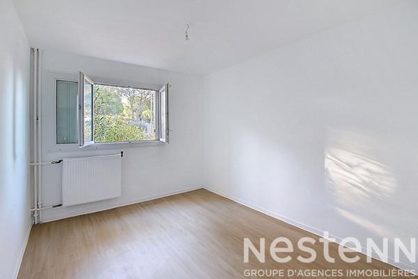 A VENDRE à DRAGUIGNAN - Appartement T6 de 110m² avec BALCONS