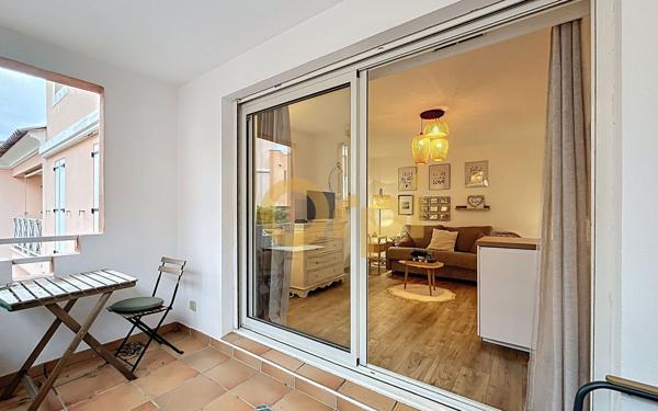 Appartement à vendre    1 pièce • 28 m2 Cavalaire-sur-Mer
