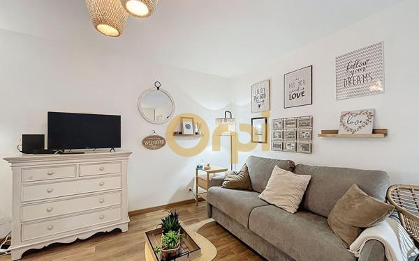 Appartement à vendre    1 pièce • 28 m2 Cavalaire-sur-Mer
