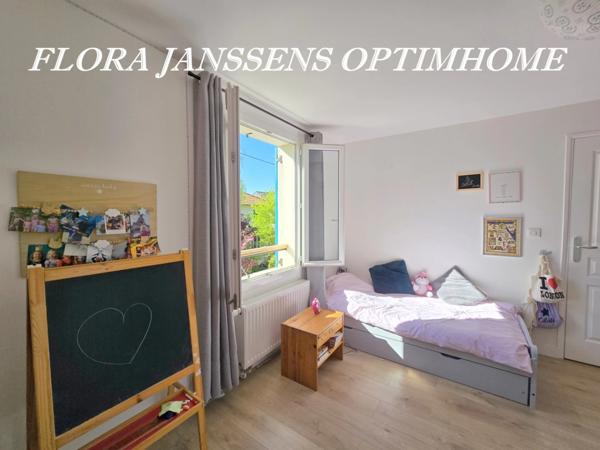 Maison familiale lumineuse au calme – quartier pavillonnaire recherché