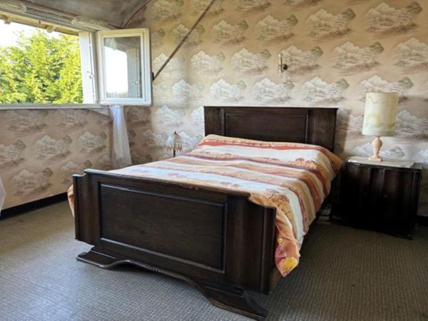 Maison de caractère à rénover -130m² Grand terrain Plomelin