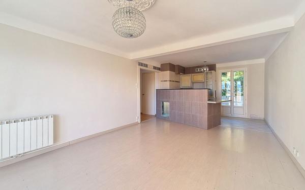 Appartement à vendre    3 pièces • 70,64 m2 Cannes