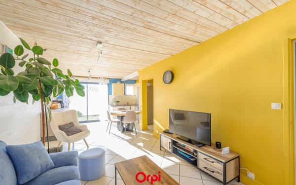 Maison à vendre    5 pièces • 76 m2 Angoulins