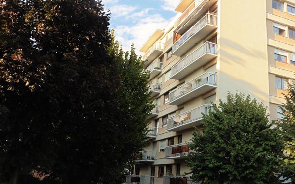 Appartement à louer    4 pièces • 80,89 m2 Oullins