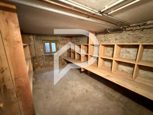Maison 7 pièces 165.23 m2