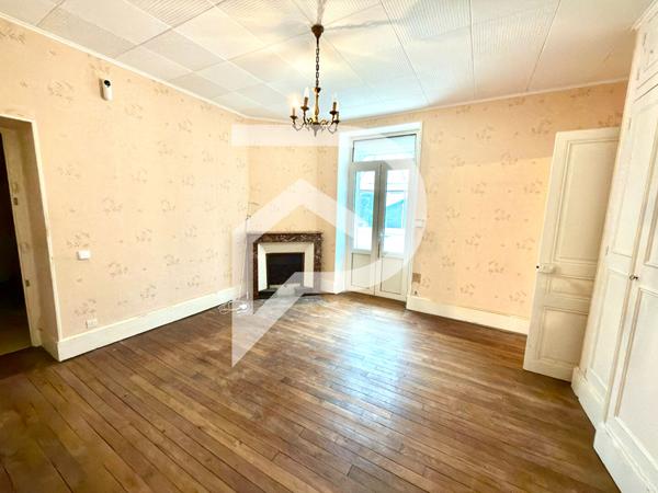 Maison 7 pièces 165.23 m2