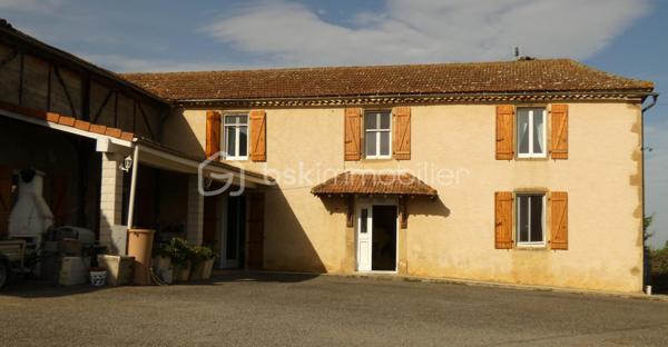 Maison longere de 201 m²