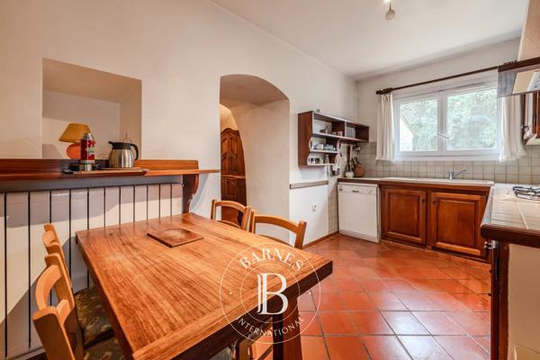 Aix-en-Provence, Propriété 9 Chambres -  419 m² à vendre