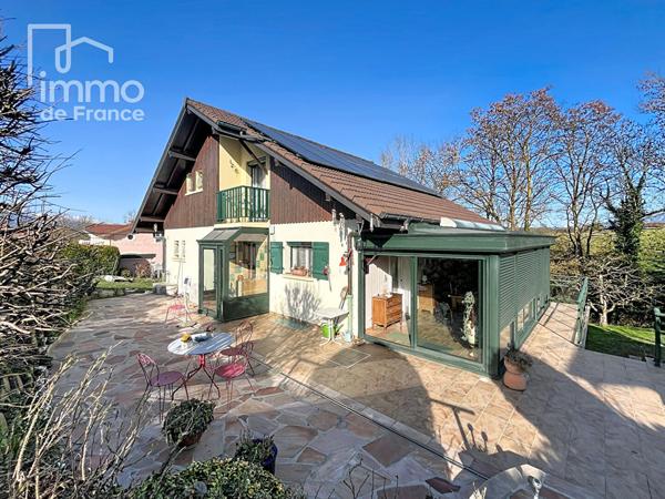 Maison individuelle à Viry avec 2 garages sur 2 000 m² de terrain