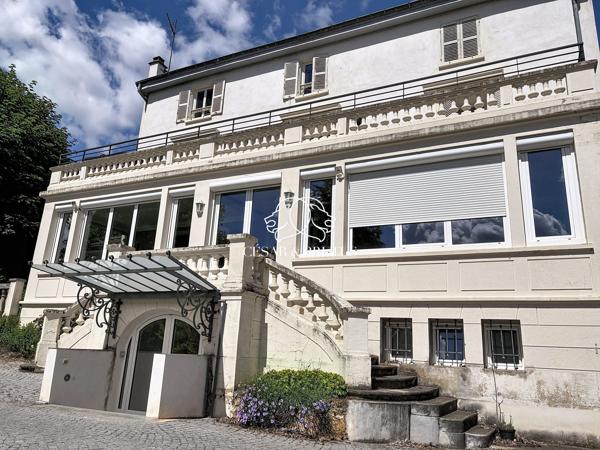 Magnifique Appartement climatisé et sa dépendance totalisant 128m2 au sol au coeur de Collonges au Mont d’Or