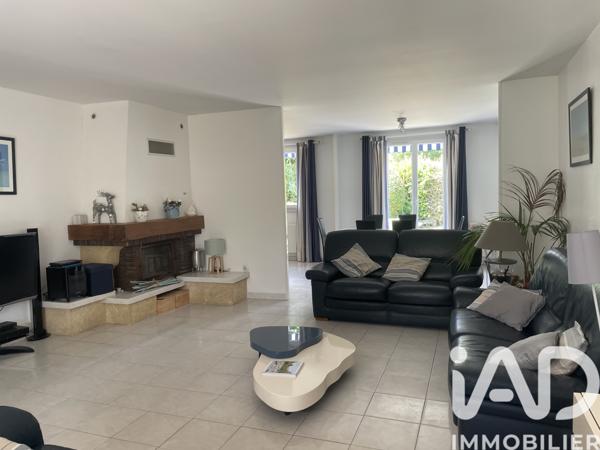 Maison à vendre 10 pièces 181 m² Étiolles