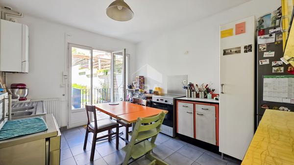 Parc MONTREAU - Maison de 5 pièces avec terrasse et jardin