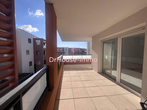 Appartement à louer 3 pièces de 57 m²