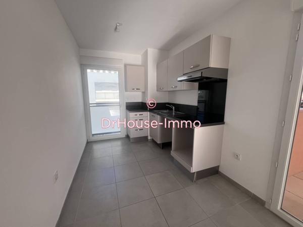 Appartement à louer 3 pièces de 57 m²