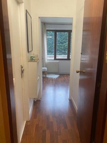 94210 Saint Maur Des Fossés, studio en bon état de 28 m2