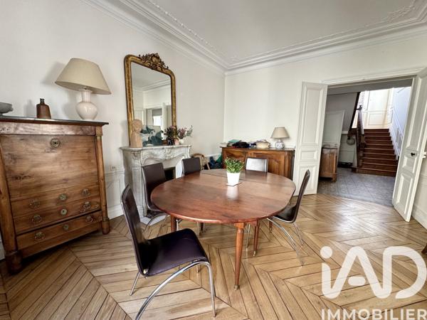 Maison à vendre 11 pièces 257 m² Versailles