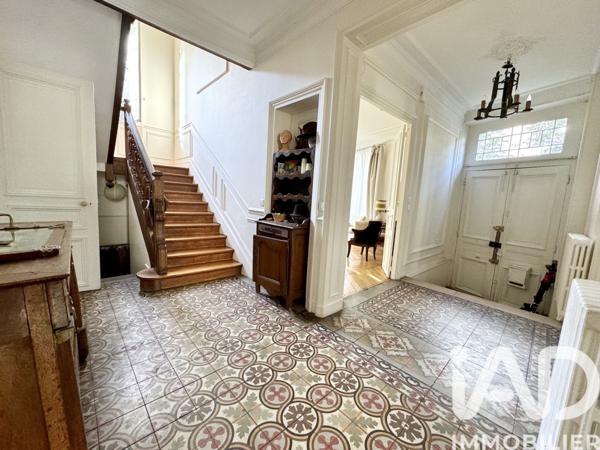 Maison à vendre 11 pièces 257 m² Versailles