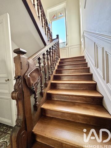 Maison à vendre 11 pièces 257 m² Versailles