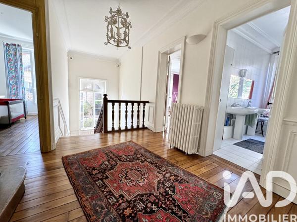 Maison à vendre 11 pièces 257 m² Versailles