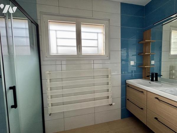 Maison familiale de 5 chambres – Grand terrain de 1 700 m²