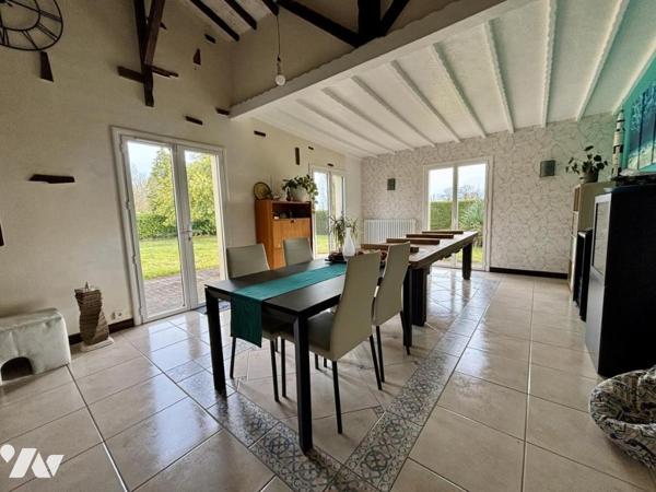 Maison familiale de 5 chambres – Grand terrain de 1 700 m²