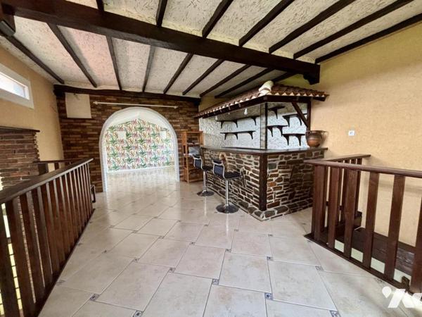 Maison familiale de 5 chambres – Grand terrain de 1 700 m²