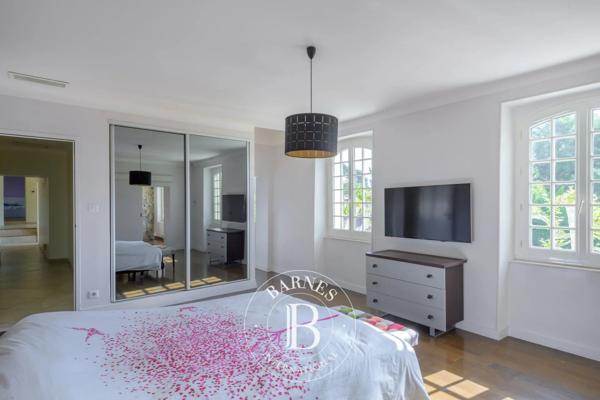 Marseille 13ème, Maison 5 Chambres -  371 m² à vendre