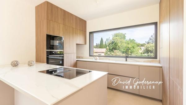 Immobilier Saint-Raphaël (83700) – Villa 287.6m2 – 1 995 000 €